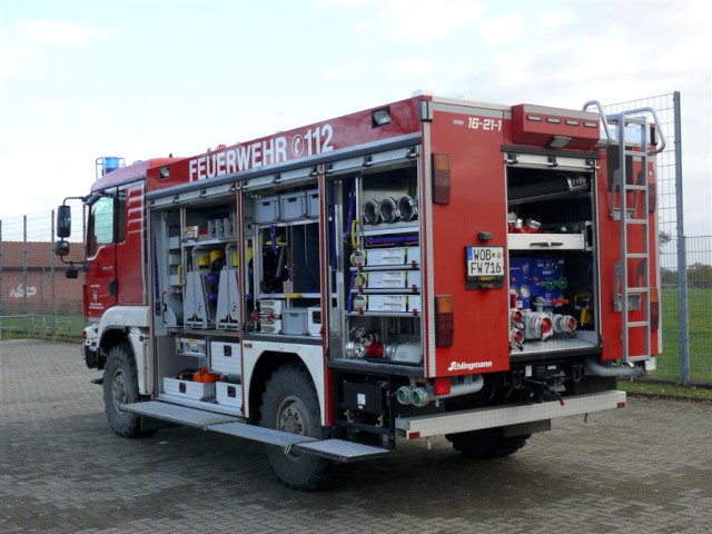 TLF 3000, Geräteräume hinten links, Foto: Freiwillige Feuerwehr Heiligendorf