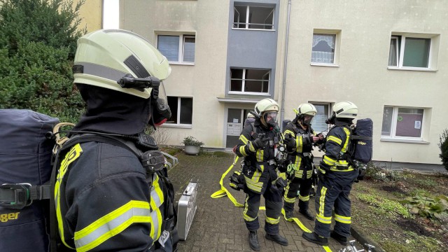 Die Atemschutzgeräteträger können wieder ablegen, Foto: Freiwillige Feuerwehr Heiligendorf