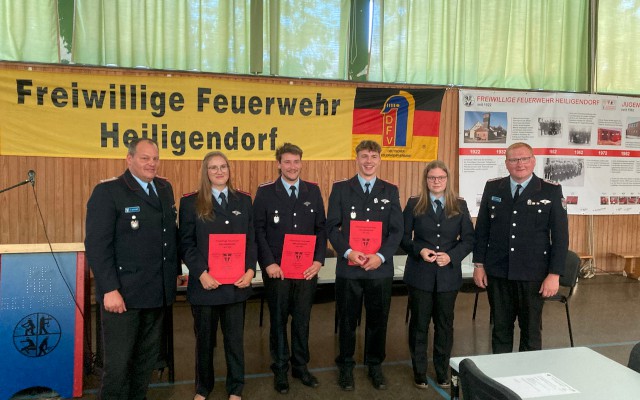 Ehrungen für 10-jährigen aktiven Dienst, Foto: Freiwillige Feuerwehr Heiligendorf