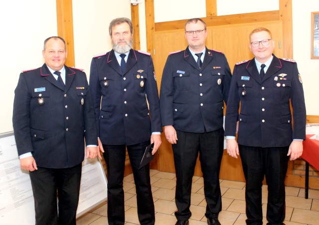 Auszeichnung mit dem Ehrenzeichen der Niedersächsischen Jugendfeuerwehr, Foto: Freiwillige Feuerwehr Heiligendorf