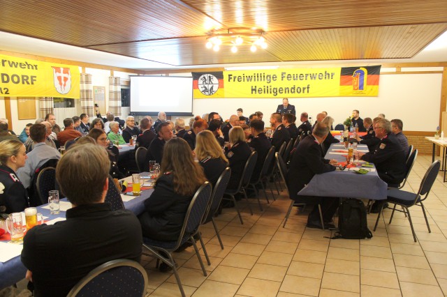 Mitgliederversammlung: Begrüßung, Foto: Freiwillige Feuerwehr Heiligendorf
