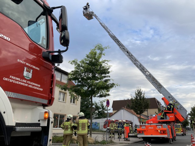 Löschzug Süd Übung im Schachtweg, Foto: Freiwillige Feuerwehr Heiligendorf / Freiwillige Feuerwehr Wolfsburg