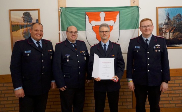 JHV: Beförderung zum Erster Hauptfeuerwehrmann, Foto: Freiwillige Feuerwehr Heiligendorf