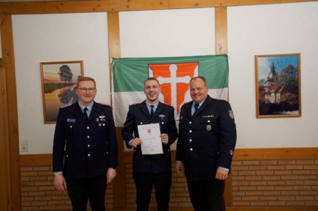 JHV: Beförderung zum Hauptfeuerwehrmann, Foto: Freiwillige Feuerwehr Heiligendorf