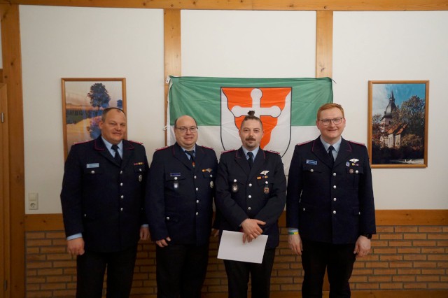 JHV: Beförderung zum Oberlöschmeister, Foto: Freiwillige Feuerwehr Heiligendorf