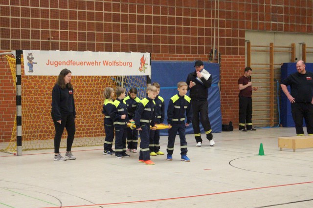 Indoorgames - Gruppenlauf, Foto: Freiwillige Feuerwehr Heiligendorf