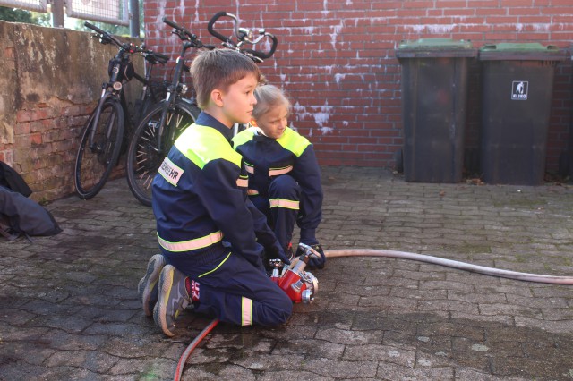 Unsere Kids bei der Brandfloh-Abnahme 2024 in Vorsfelde, Foto: Freiwillige Feuerwehr Heiligendorf