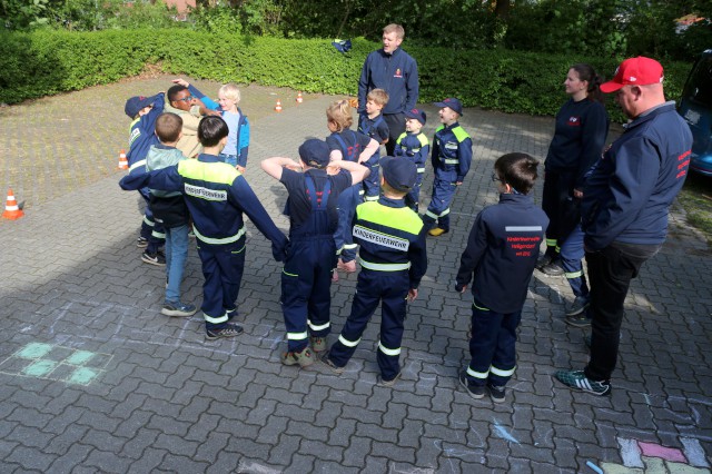 'Kotzendes Känguruh': Elefant, Foto: Freiwillige Feuerwehr Heiligendorf